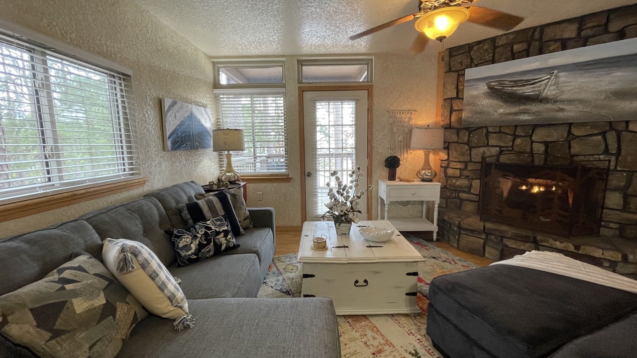 Photo of Bedroom in Mount Ida