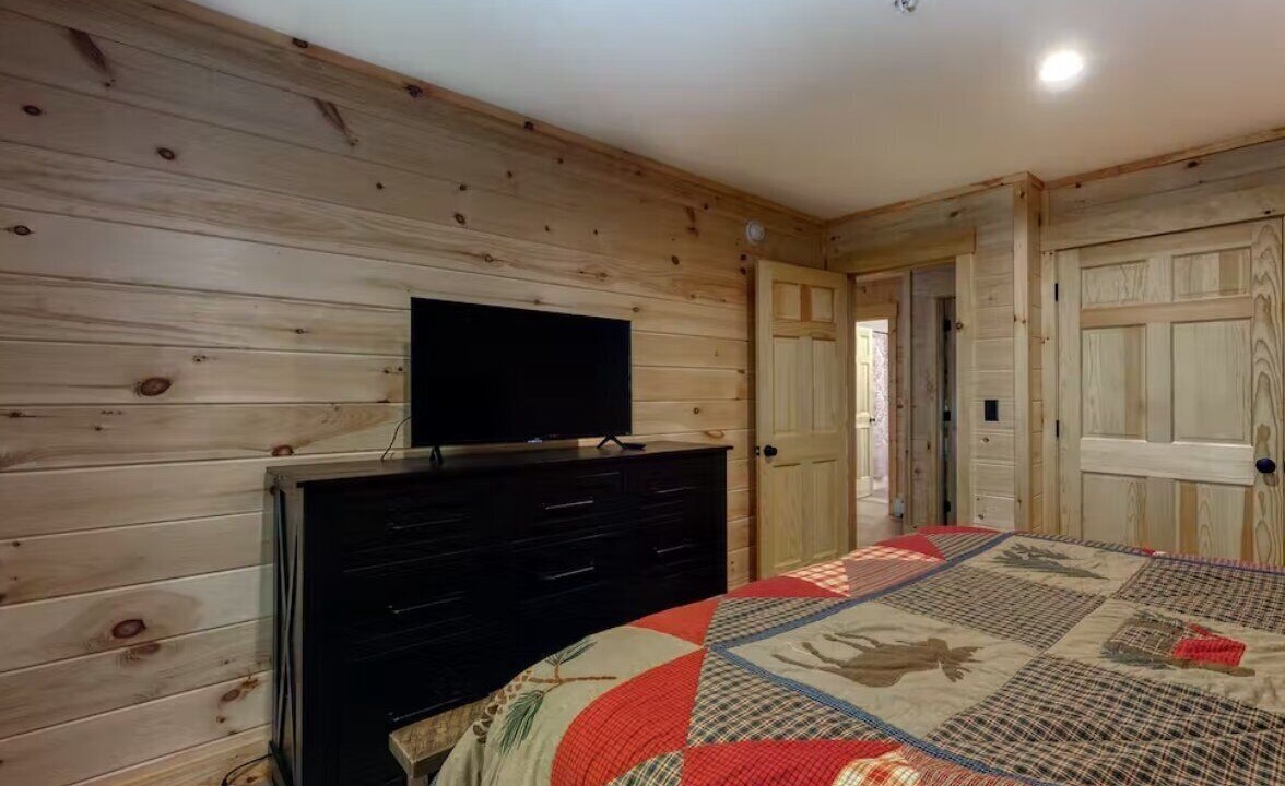Photo of Bedroom in Carrabassett Valley