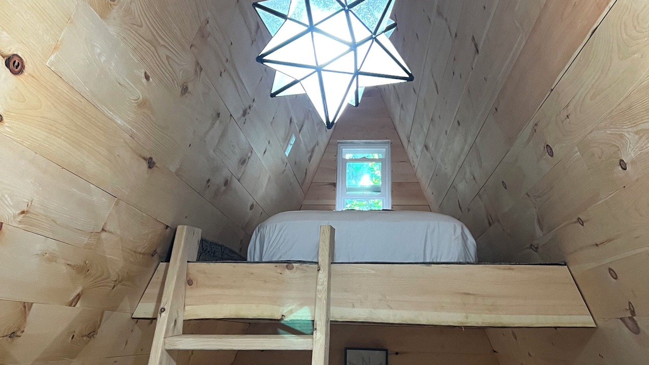 Photo of Bedroom in Skowhegan