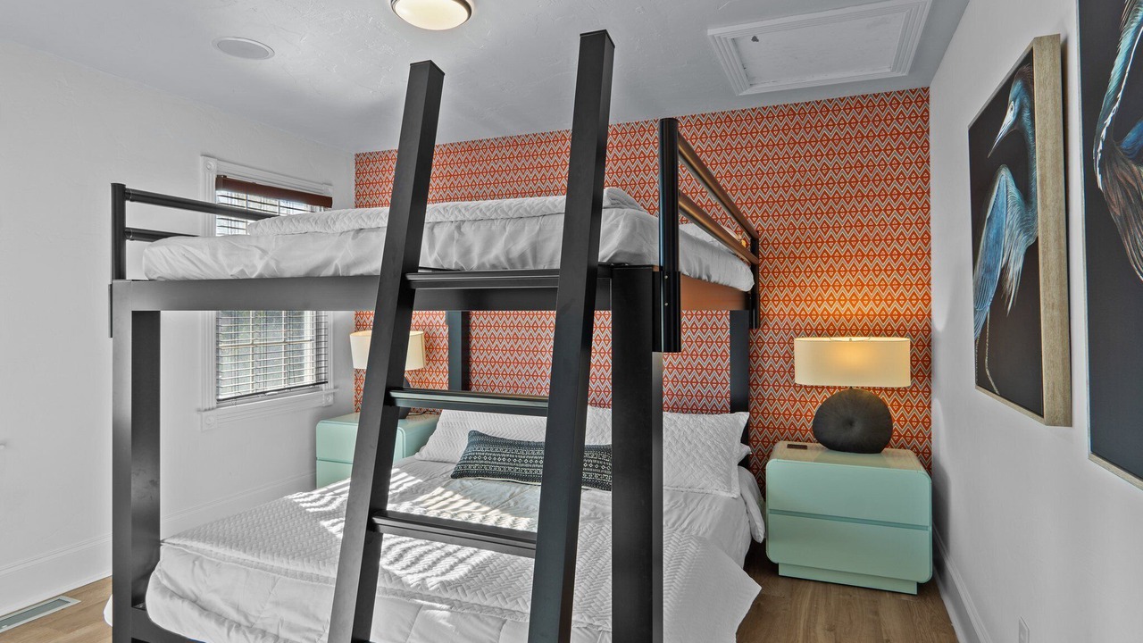 Photo of Bedroom in Carolina Dunes