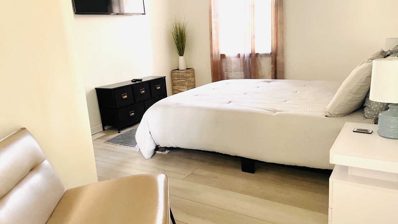 Photo of Bedroom in Smyrna