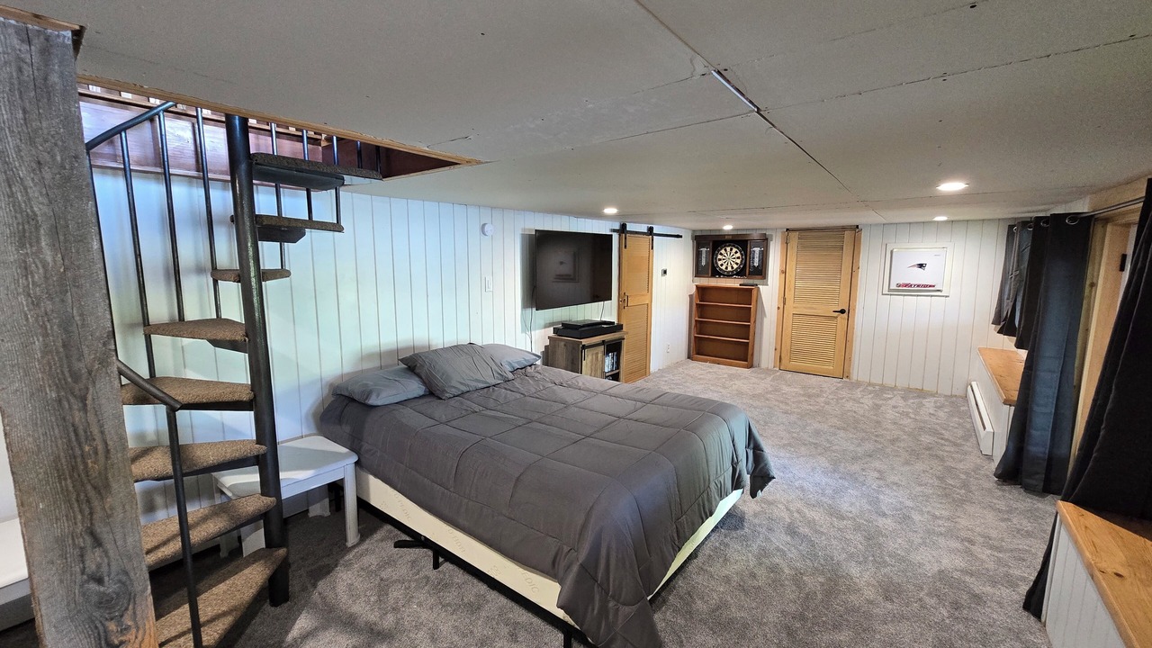 Photo of Bedroom in Madison
