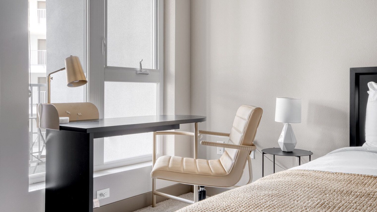 Photo of Bedroom in Central District