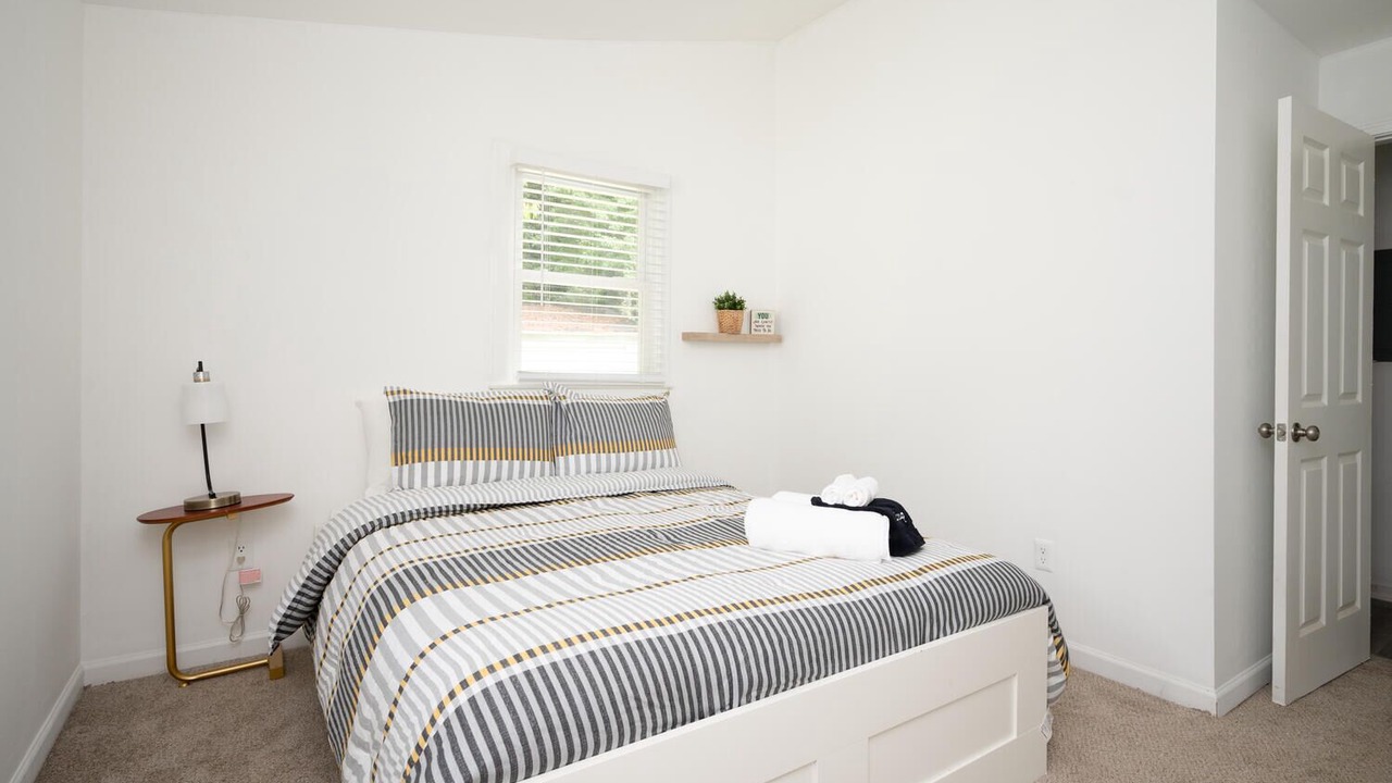 Photo of Bedroom in East Point