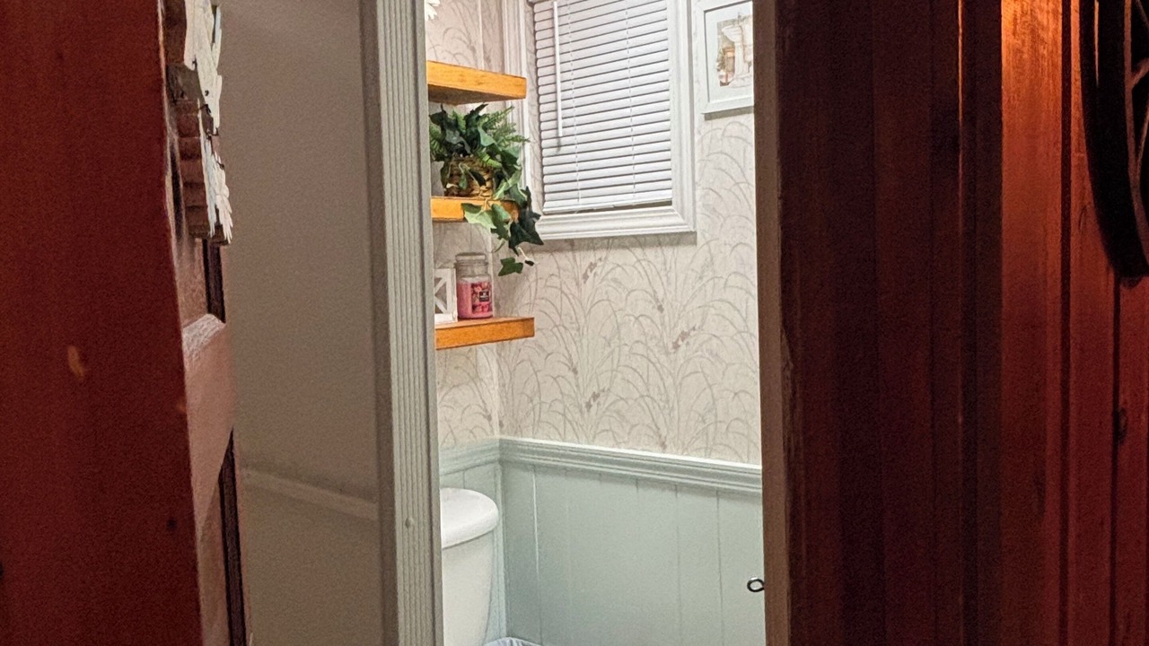 Photo of Bathroom in Smallwood