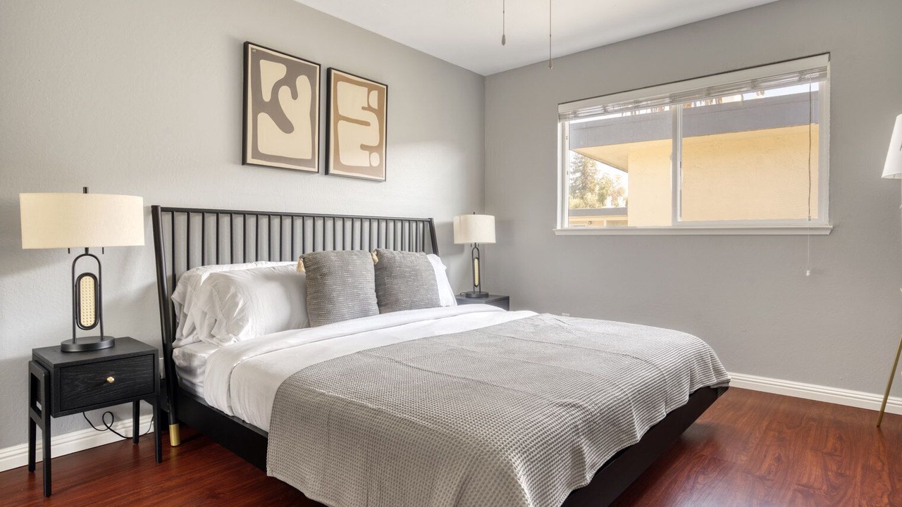 Photo of Bedroom in Edgewood Park