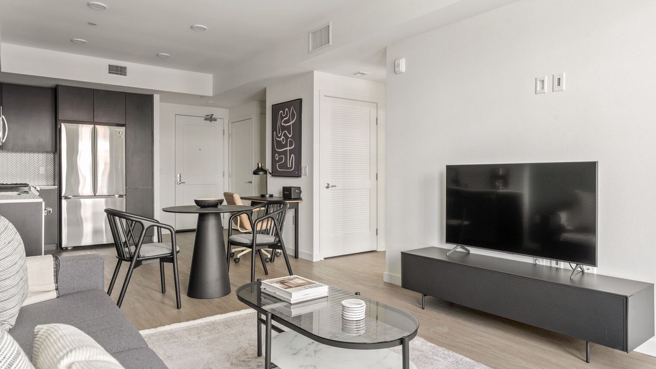 Photo of Livingroom in Emeryville