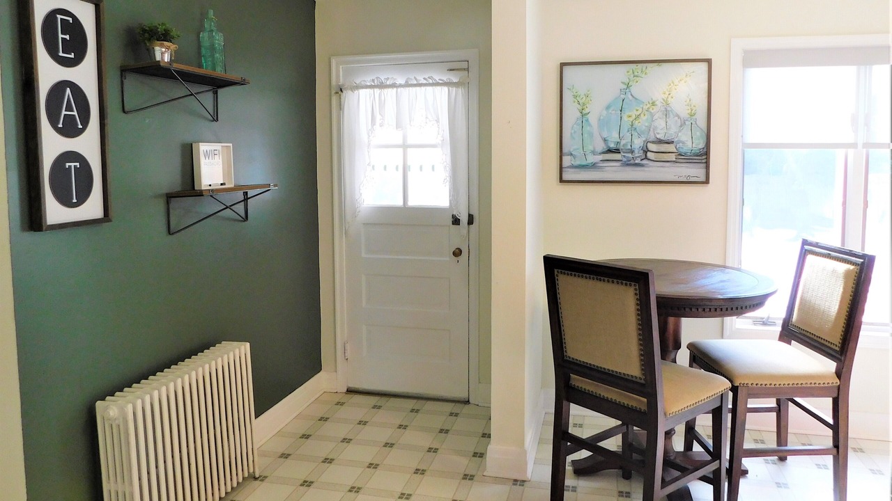 Photo of Bedroom in Rensselaer