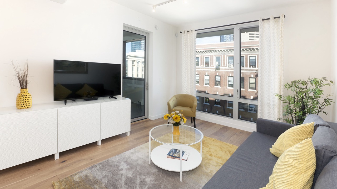 Photo of Livingroom in Downtown San Francisco
