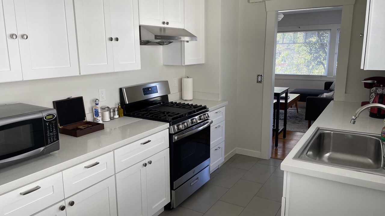 Photo of Kitchen in Piedmont Avenue
