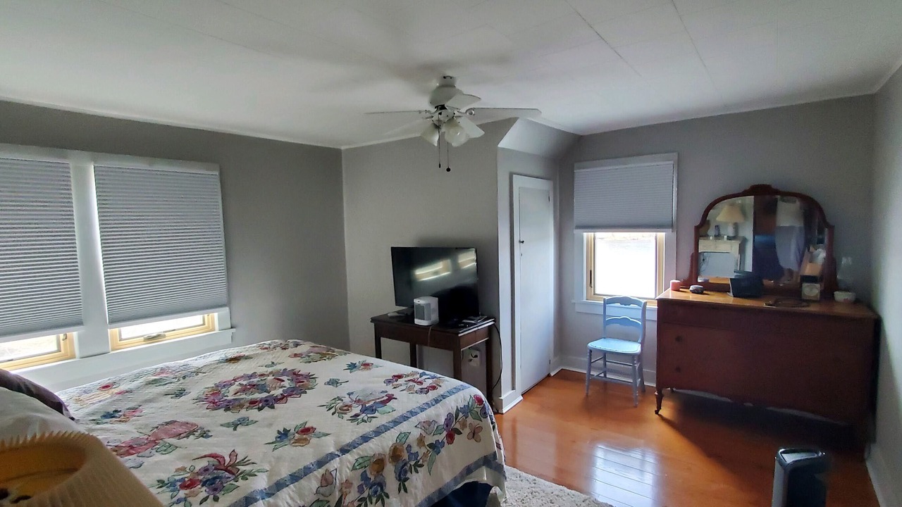 Photo of Bedroom in Livingston Manor