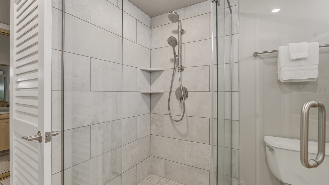 Photo of Bathroom in Waikiki