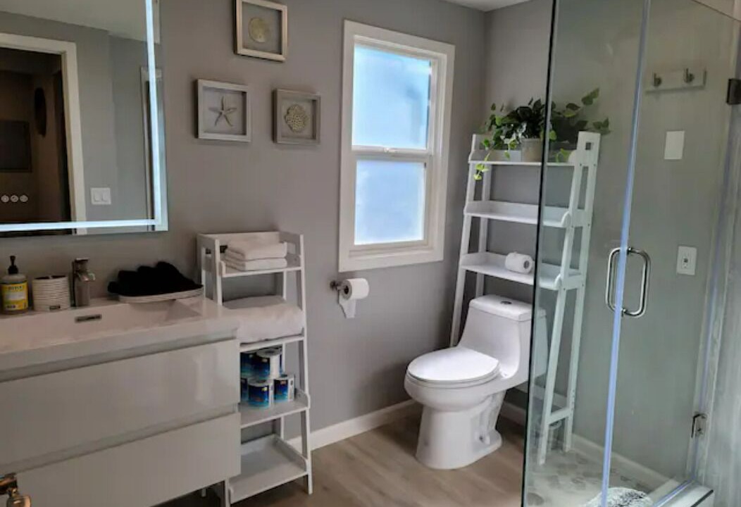 Photo of Bathroom in Cherryland