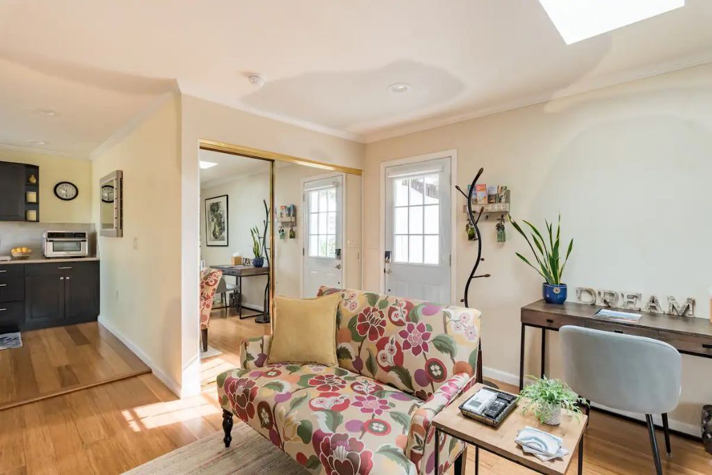 Photo of Livingroom in Castro Valley