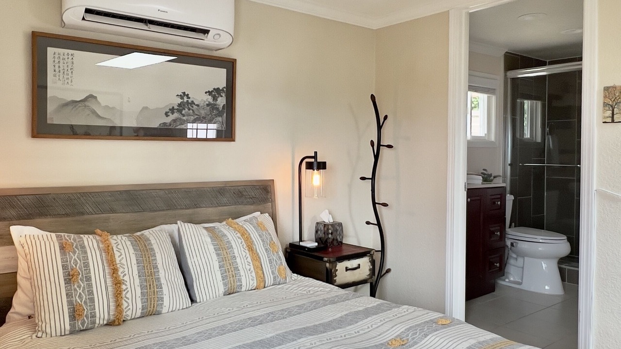 Photo of Bedroom in Castro Valley