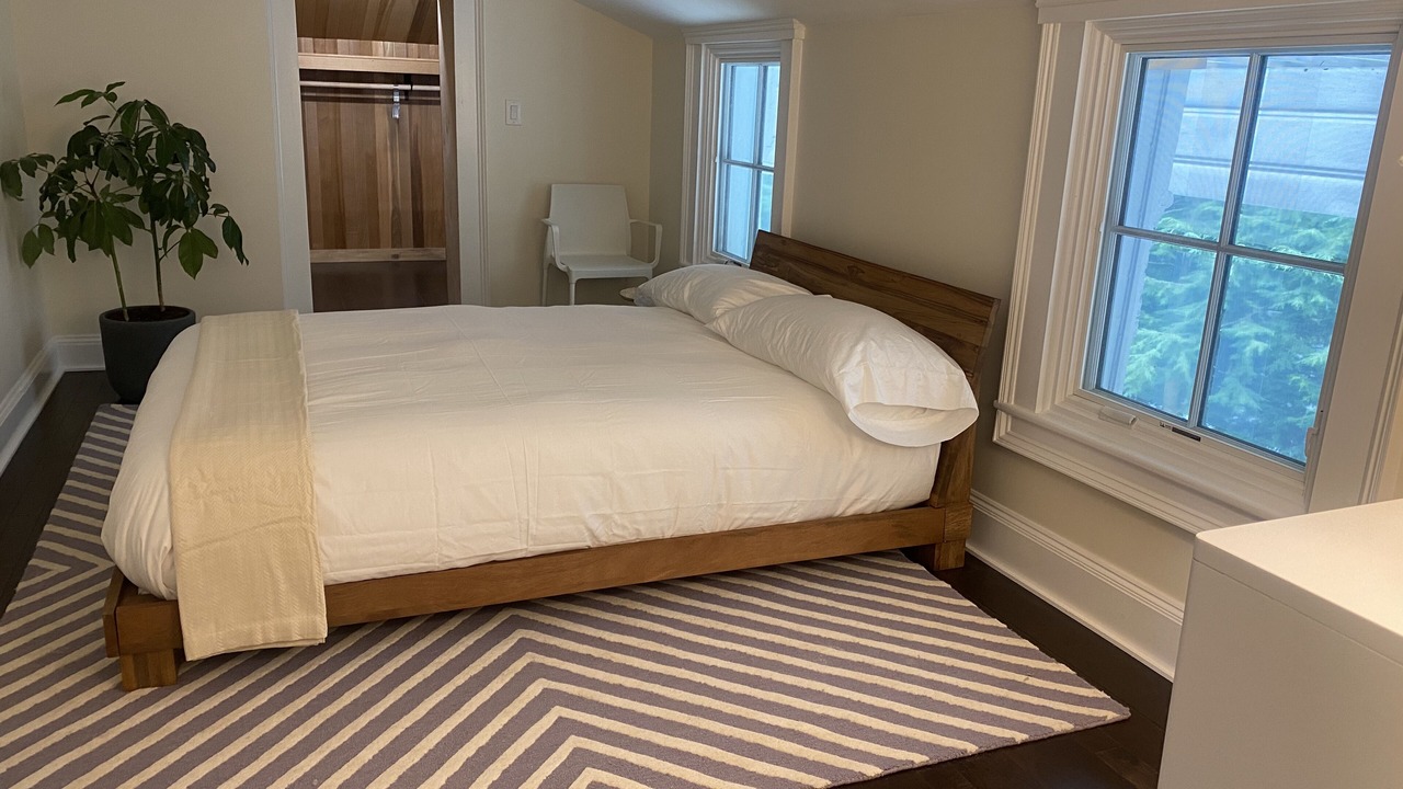 Photo of Bedroom in Saratoga Springs