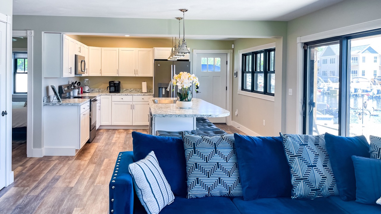 Photo of Livingroom in Sylvan Beach