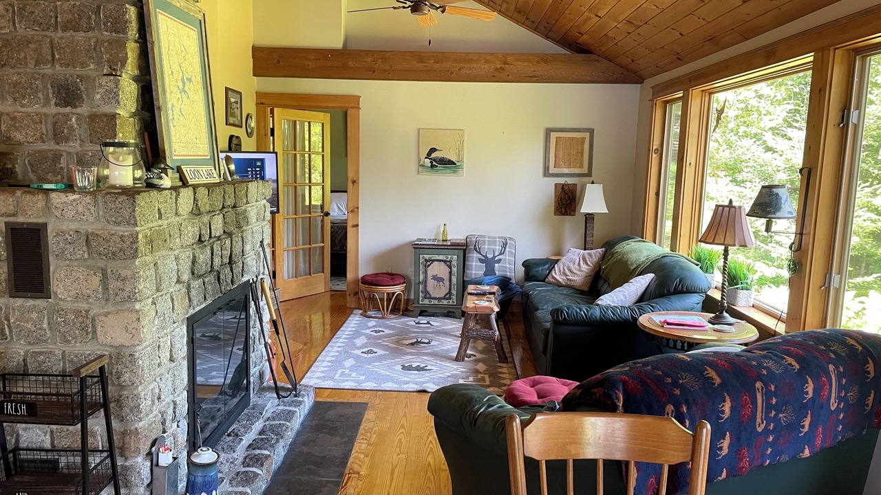Photo of Livingroom in Rangeley