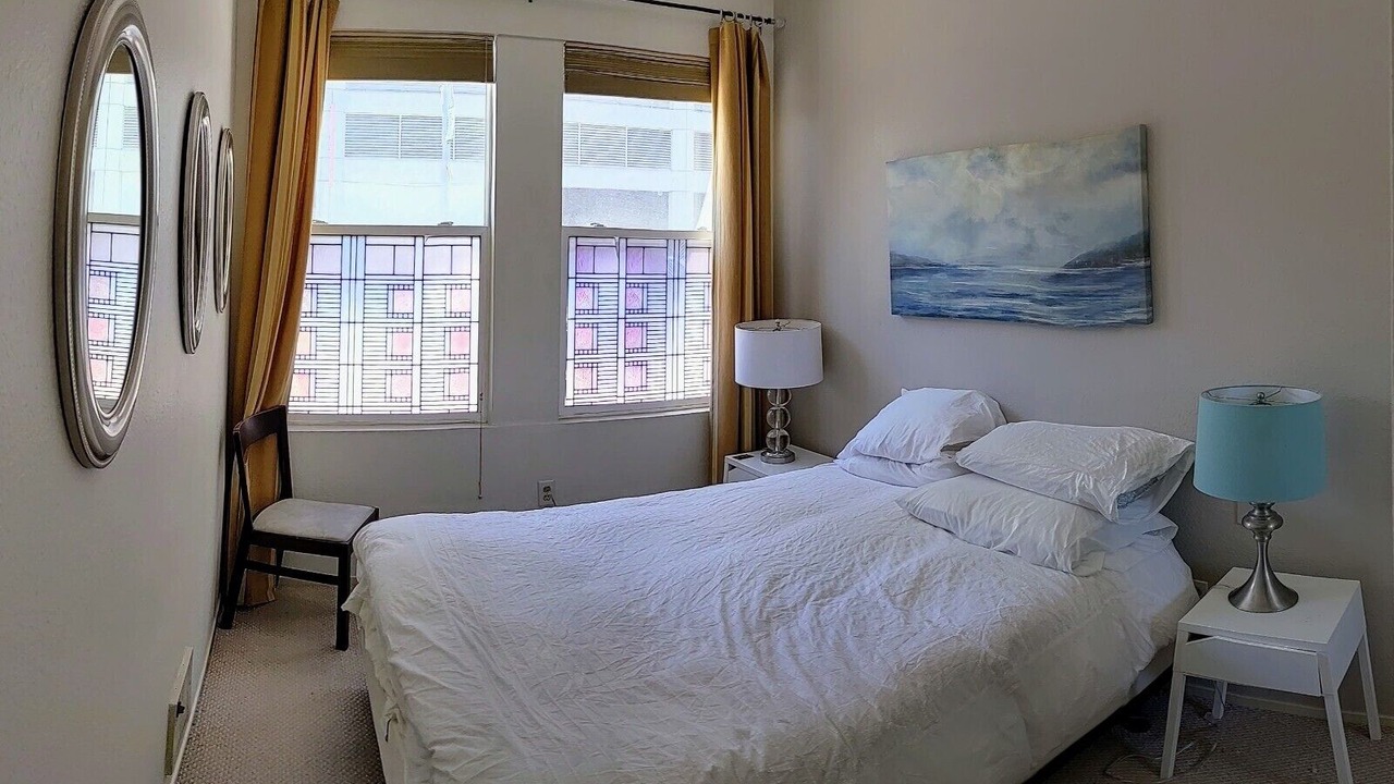 Photo of Bedroom in Rincon Hill