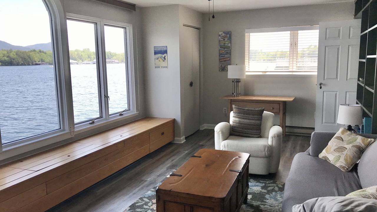 Photo of Livingroom in Bolton Landing