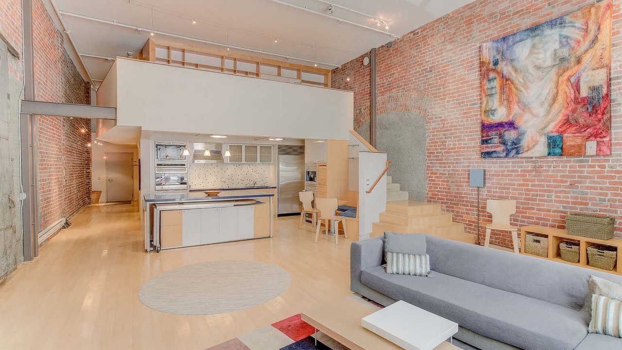 Photo of Livingroom in Rincon Hill