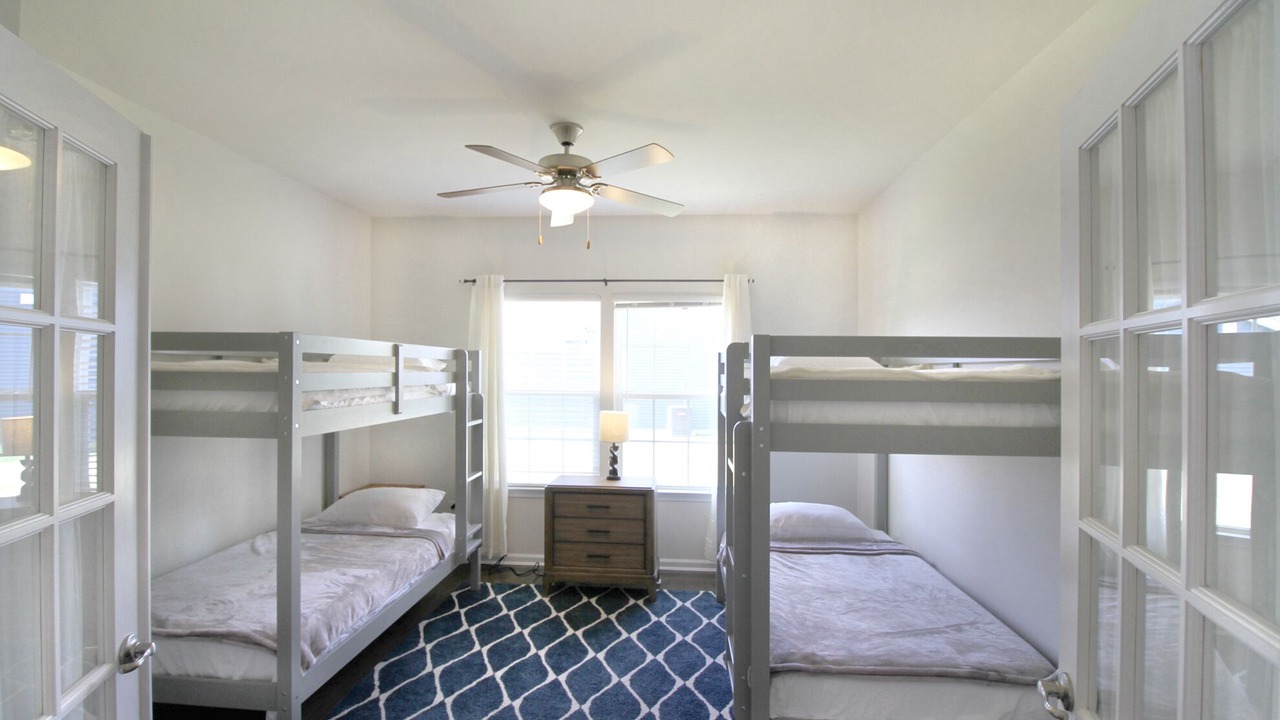 Photo of Bedroom in Savannah's Landing