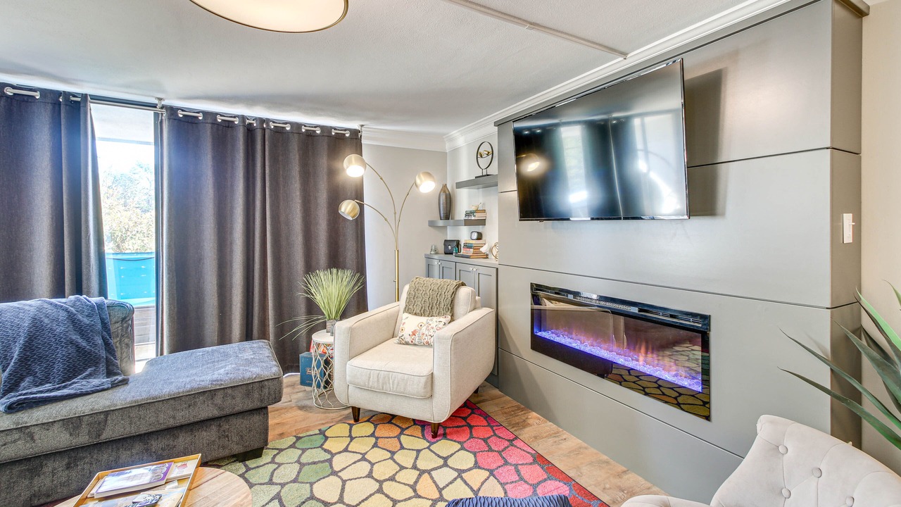 Photo of Livingroom in Mid America
