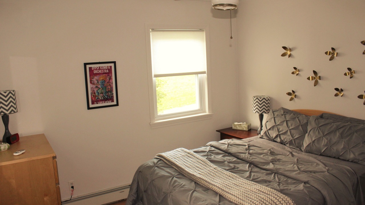 Photo of Bedroom in Saratoga Springs