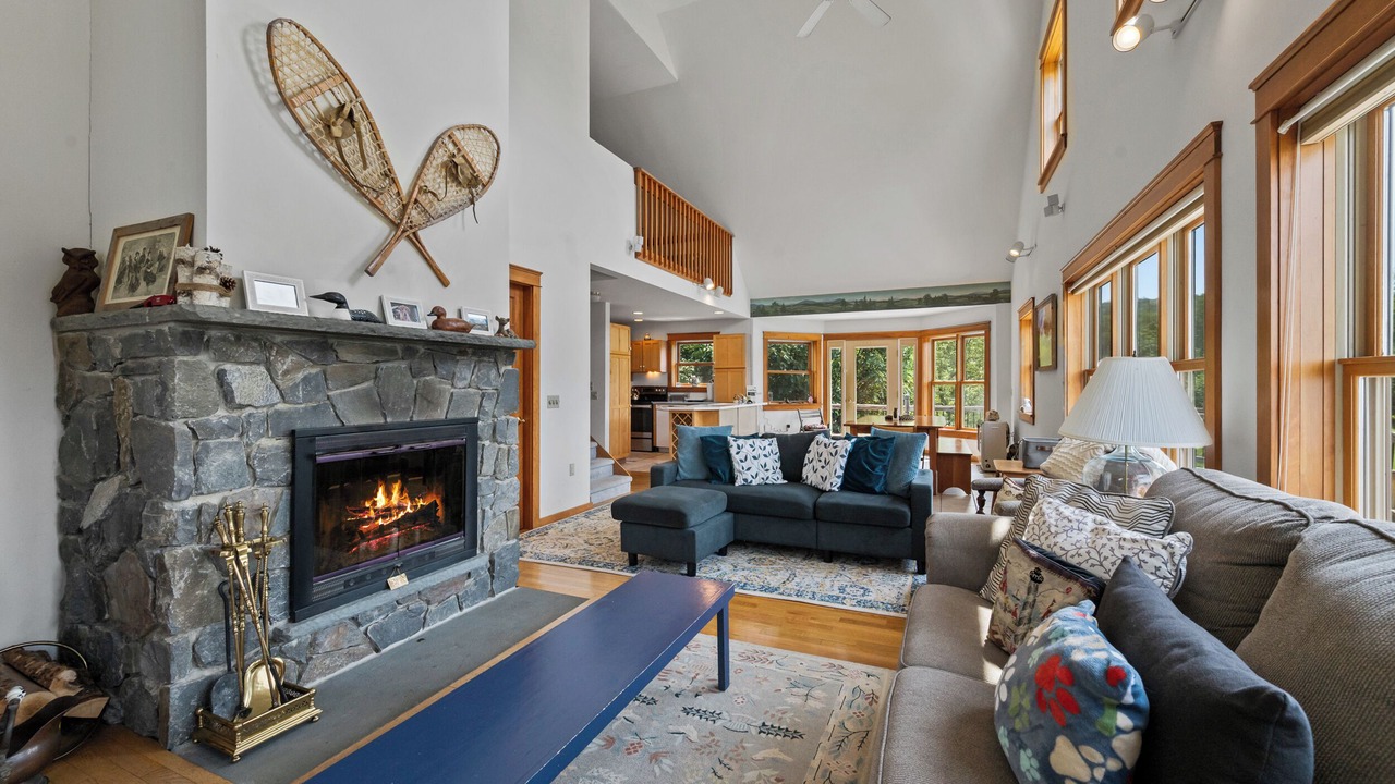 Photo of Livingroom in Rangeley