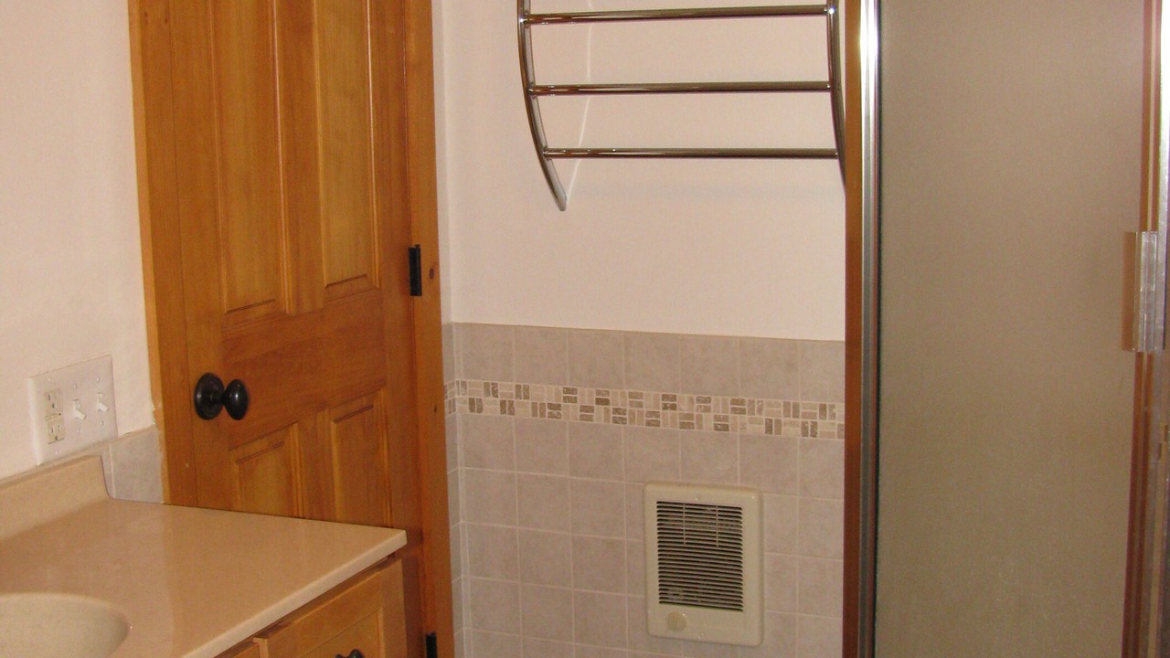 Photo of Bathroom in Willow