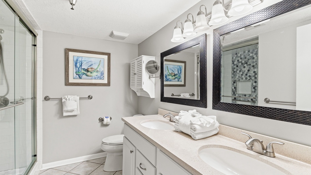 Photo of Bathroom in Navarre Beach