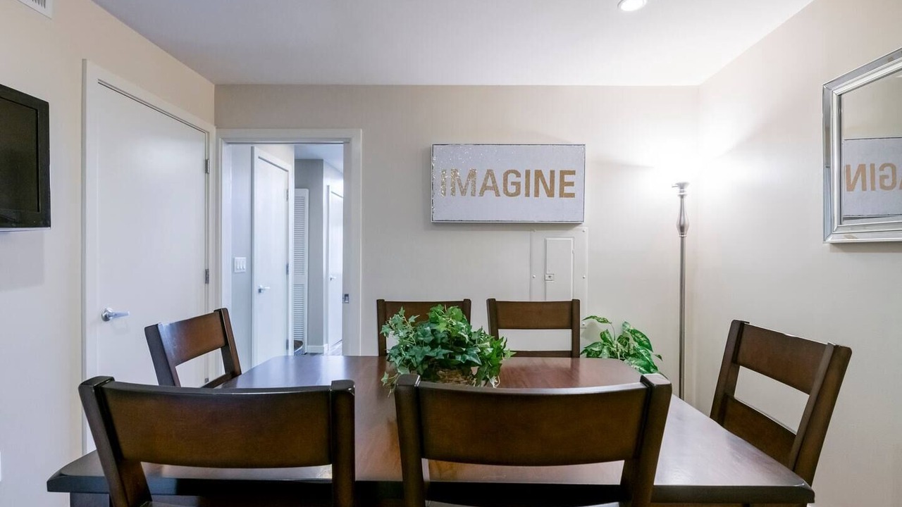 Photo of Bedroom in Downtown San Jose