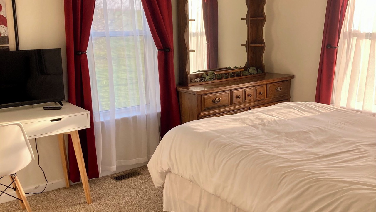 Photo of Bedroom in Lewisburg