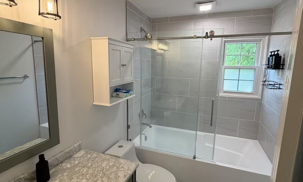 Photo of Bathroom in Smyrna
