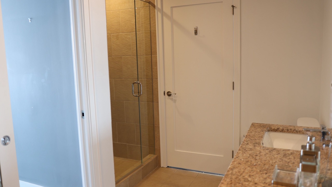 Photo of Bathroom in North Buckhead