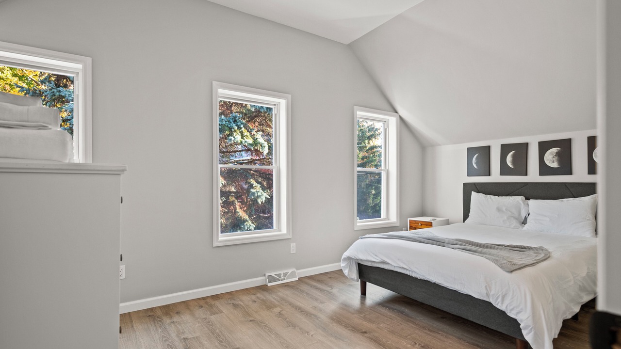 Photo of Bedroom in Albany
