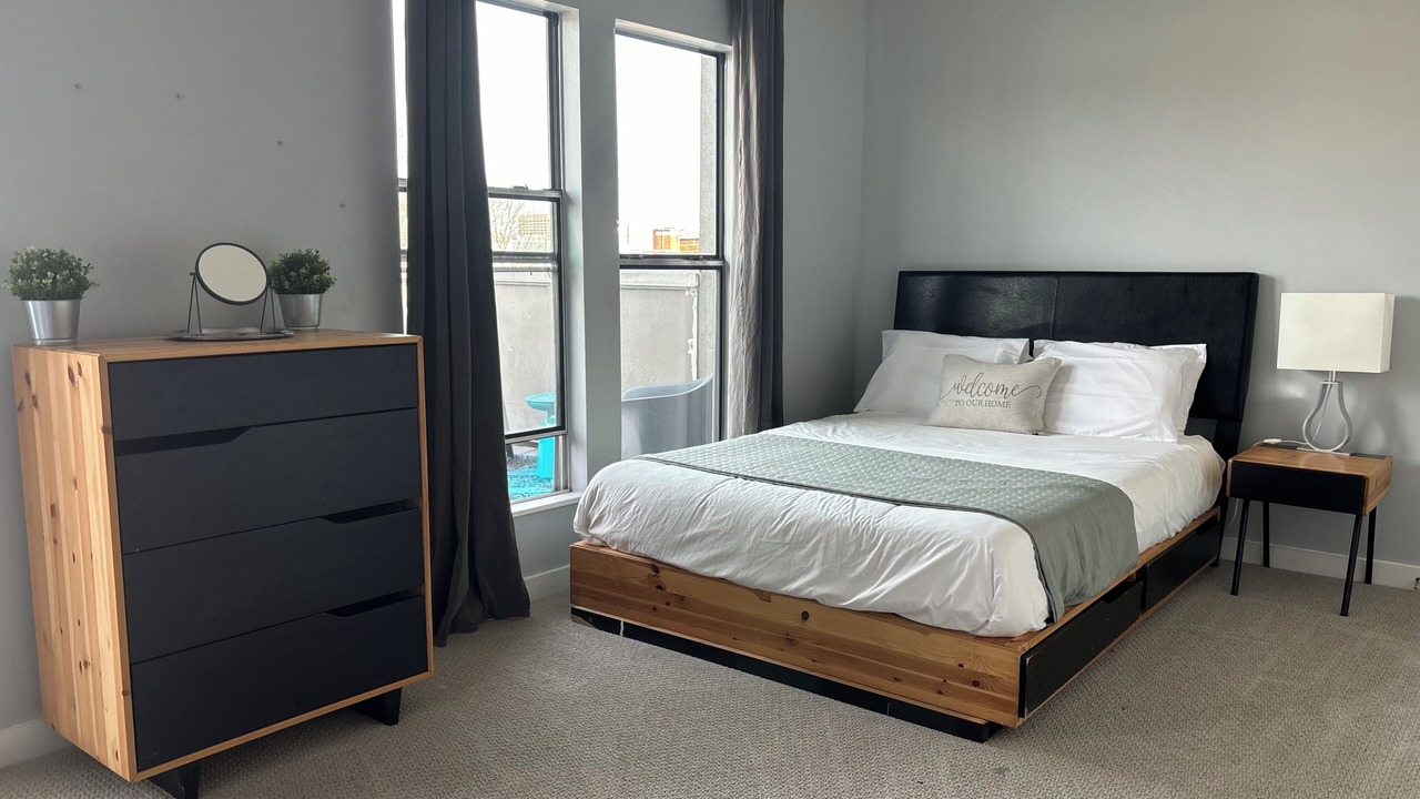 Photo of Bedroom in Castleberry Hill