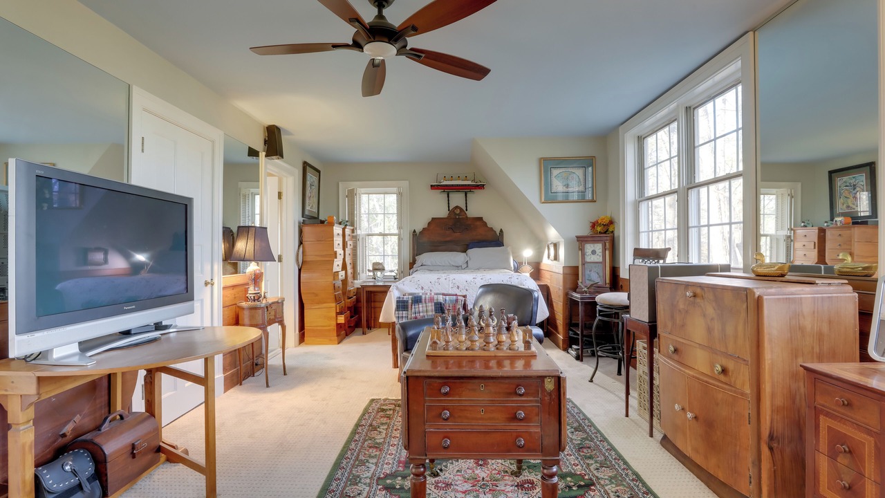 Photo of Bedroom in Mount Paran - Northside