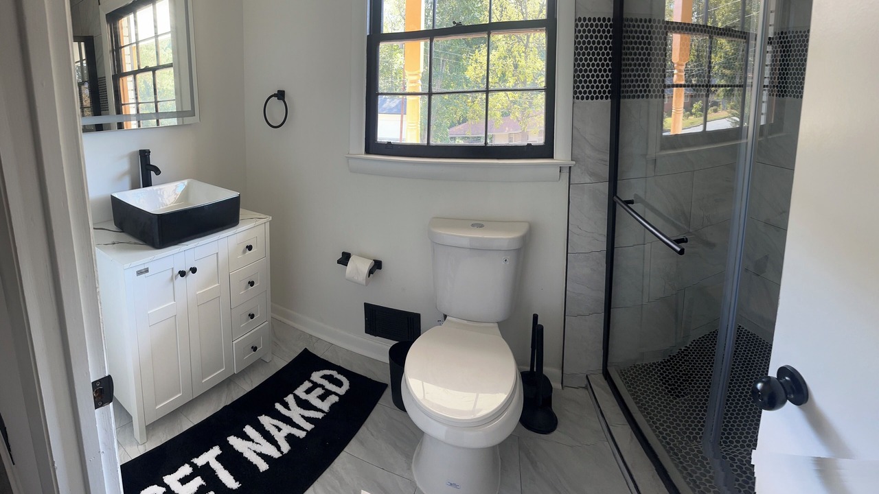 Photo of Bathroom in East Point