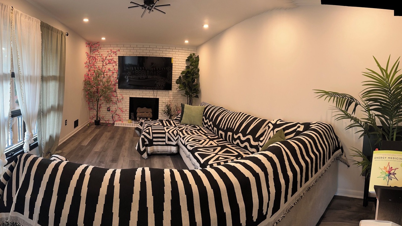 Photo of Livingroom in East Point