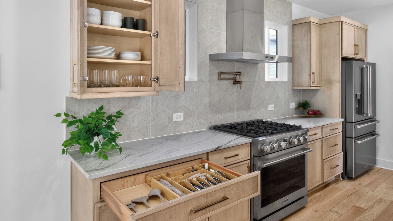 Photo of Kitchen in East Side