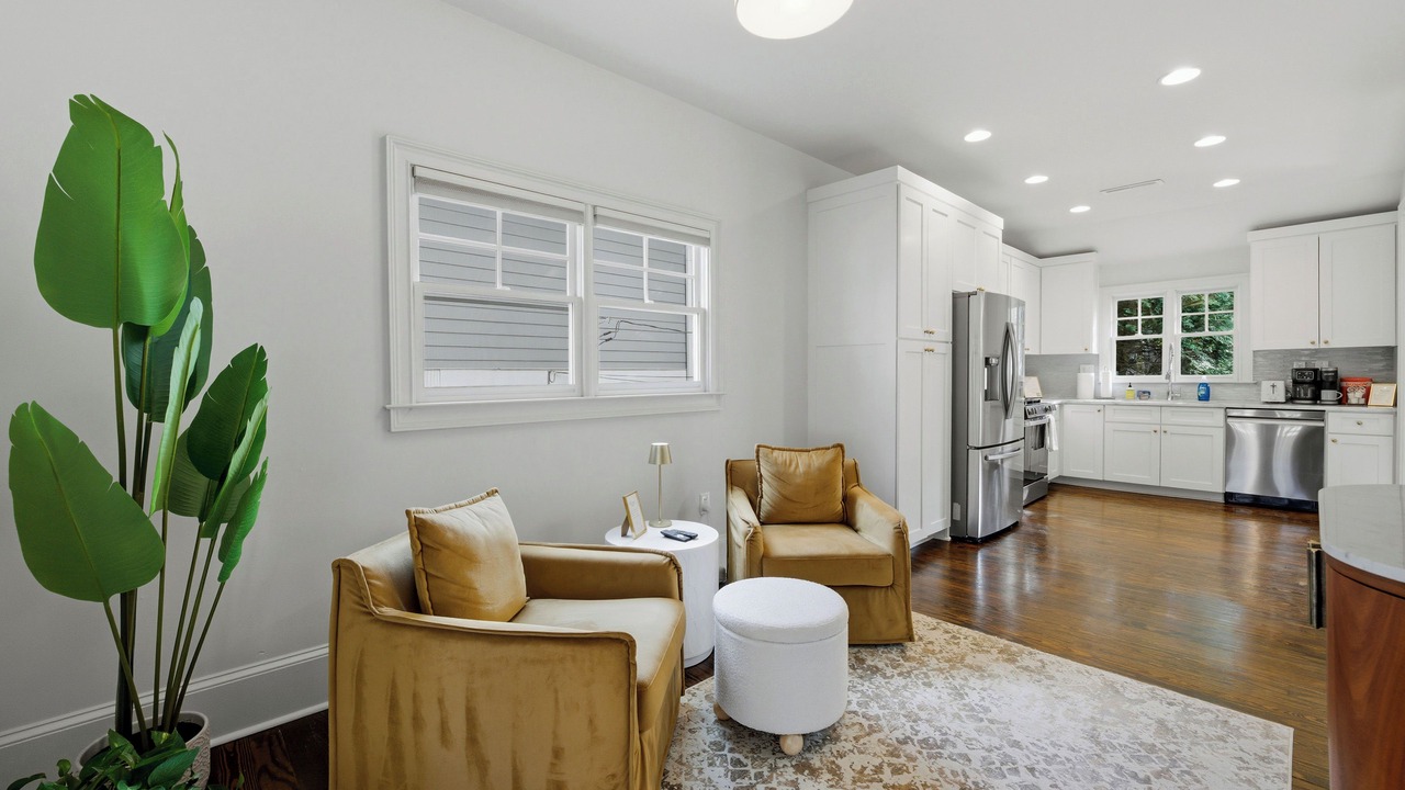 Photo of Livingroom in Decatur
