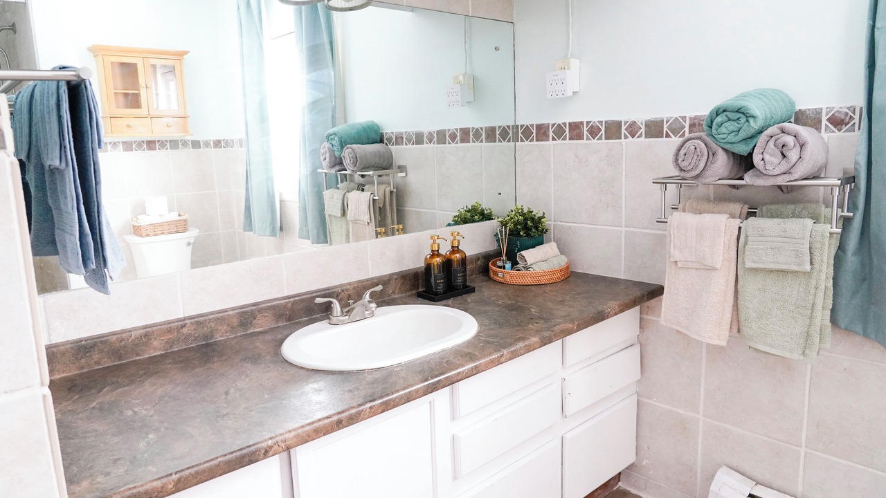 Photo of Bathroom in Sparrow Bush