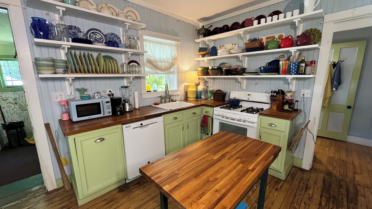 Photo of Kitchen in Roscoe