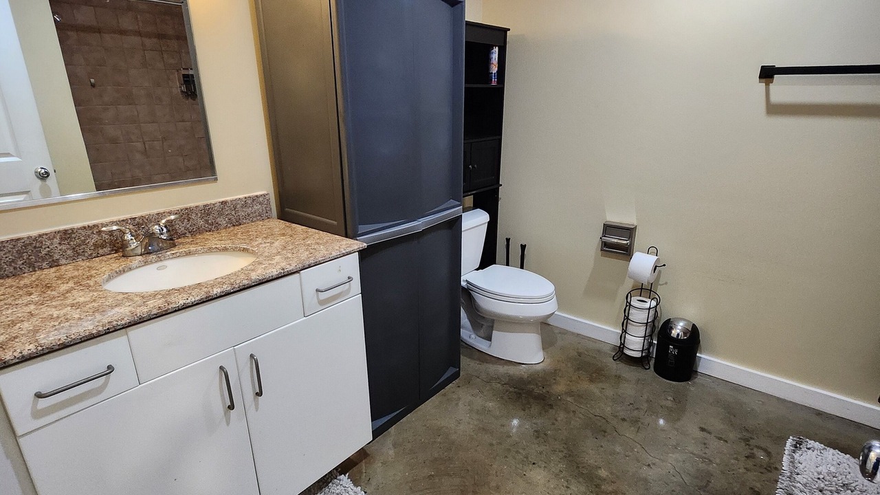 Photo of Bathroom in Castleberry Hill