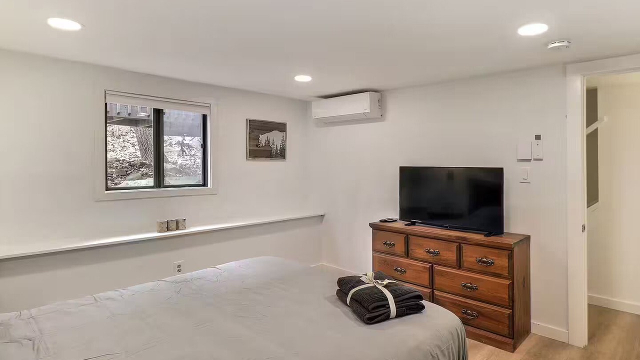 Photo of Bedroom in Village at Camelback