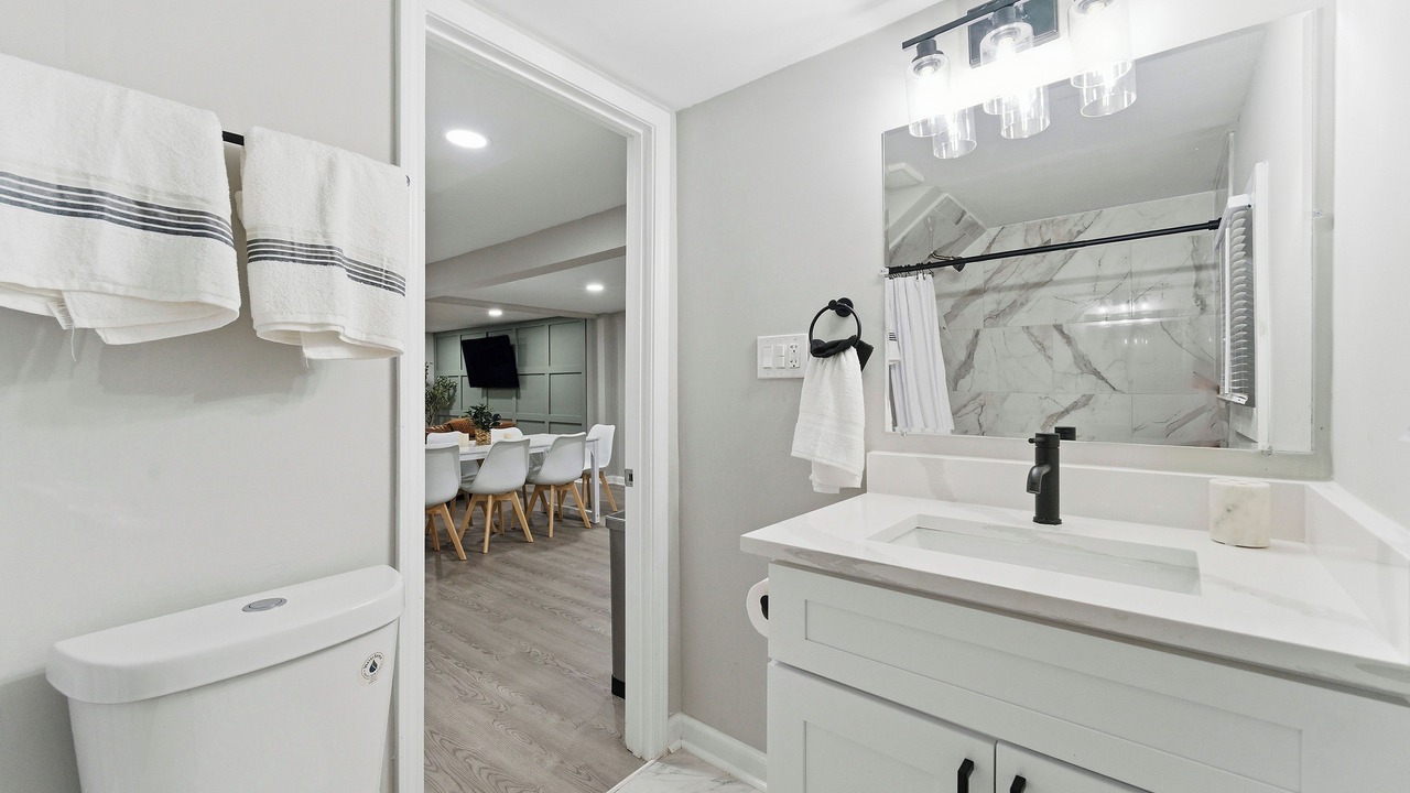 Photo of Bathroom in Mableton