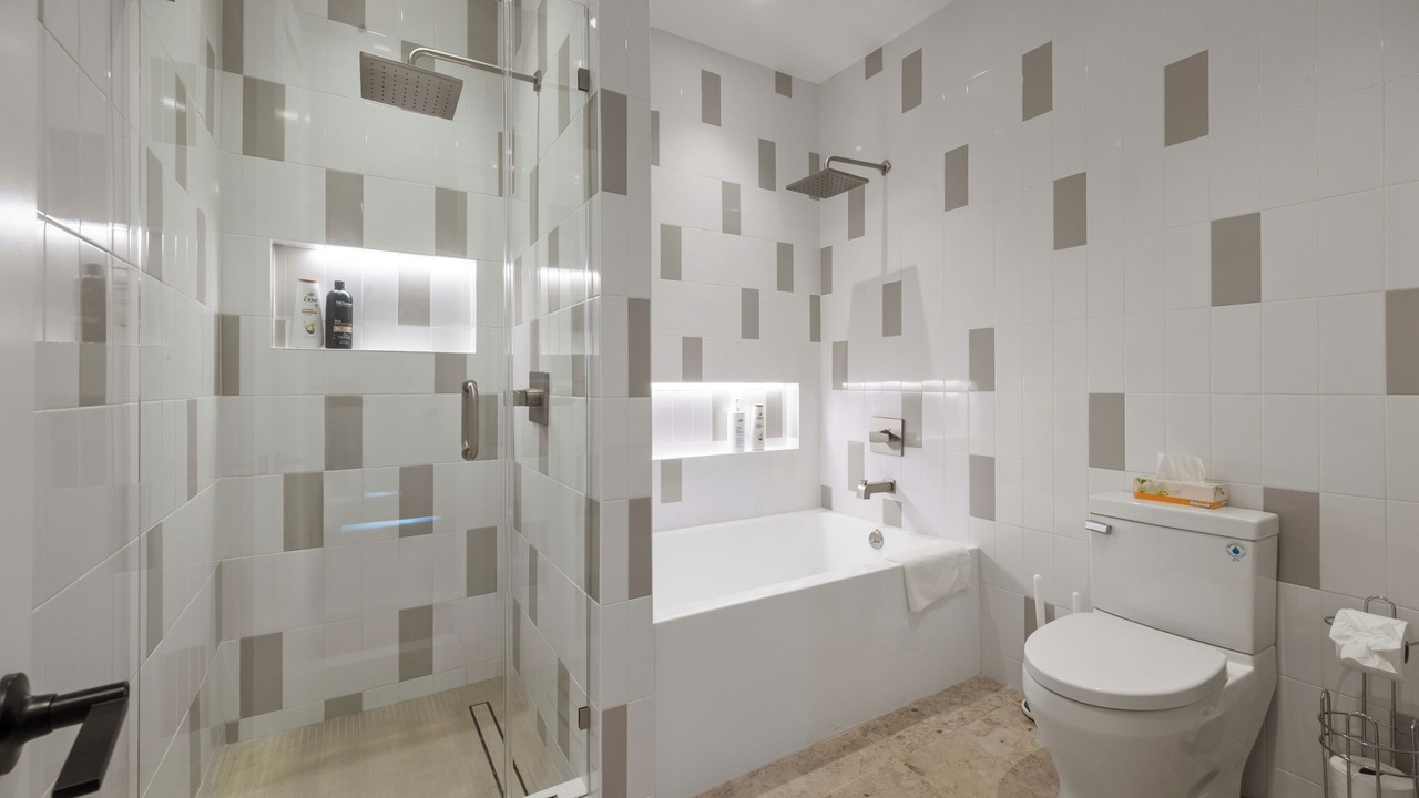 Photo of Bathroom in Woodridge