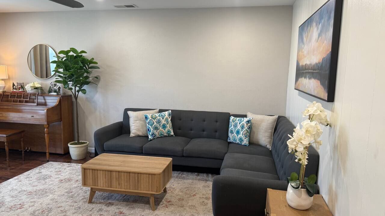 Photo of Livingroom in Fremont