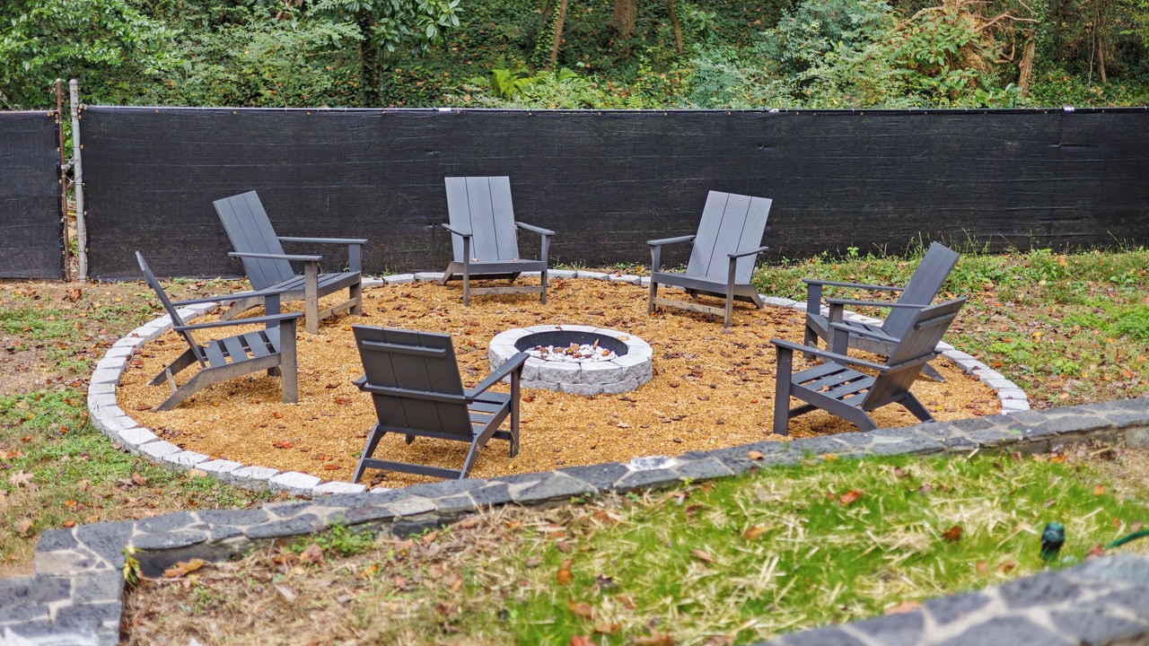 Photo of Outdoor in West Paces Ferry - Northside